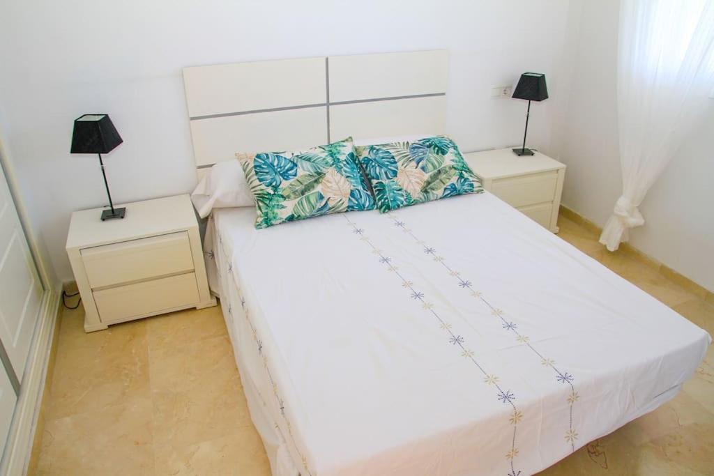 Atico Con Gran Terraza A 50 Metros De La Playa De Casares Apartment San Luis de Sabinillas Luaran gambar